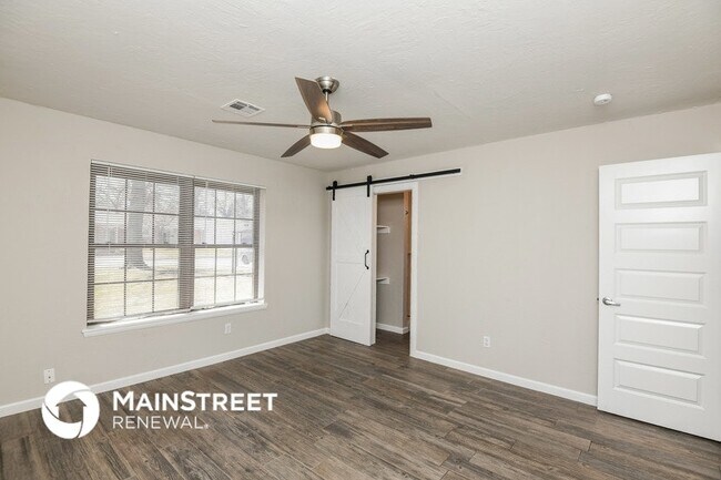 Foto del edificio - 5713 NW 33rd St