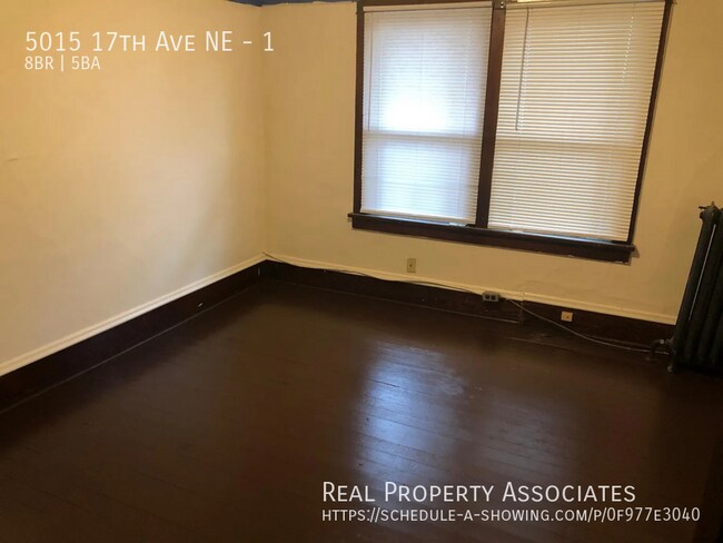 Foto del edificio - 5015 17th Ave NE