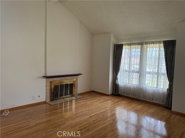 Building Photo - 1405 Deerfoot Dr