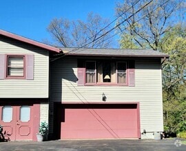 Building Photo - 4482 Ridgedale Dr