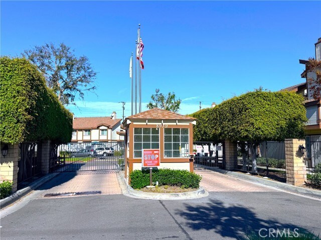 Foto del edificio - 8939 Gallatin Rd