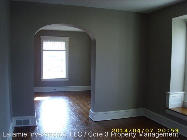 Foto del edificio - 1309 S Main St