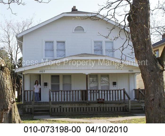 Building Photo - 1127 E 20th Ave