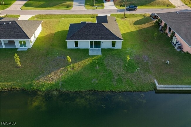 Foto del edificio - 112 NW 23rd Ave