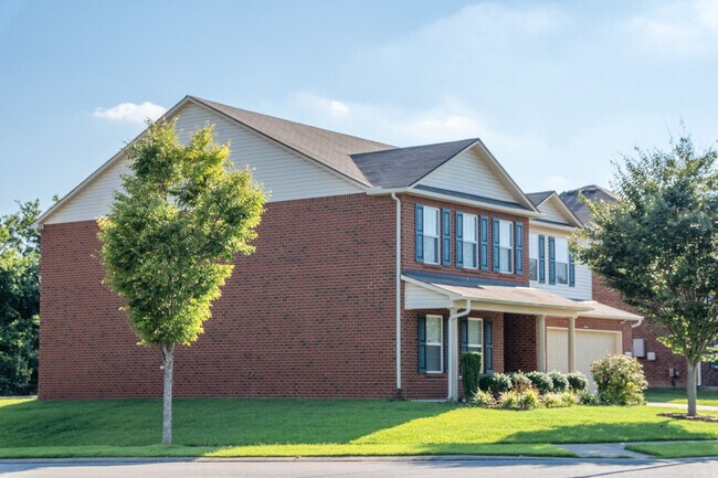 Building Photo - 1001 Benwick Rd