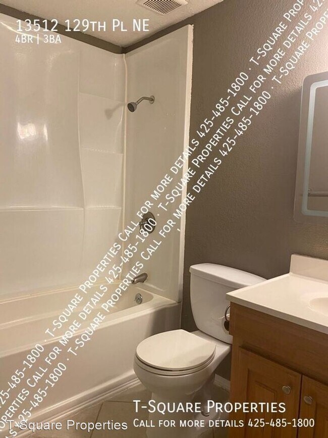 Foto del edificio - 4 br, 3 bath House - 13512 129th Pl NE