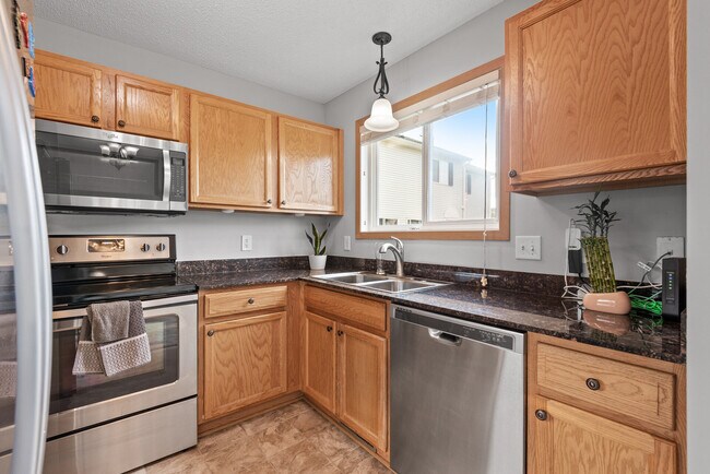 Foto del edificio - 15515 Foghorn Ln