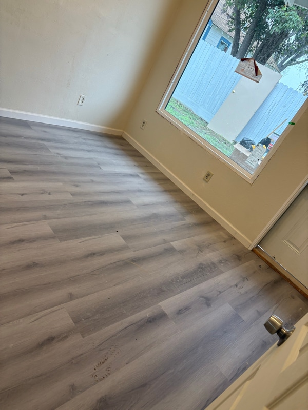 Building Photo - 4705 Yosemite Blvd