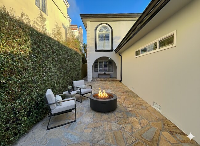 Foto del edificio - 7842 W 79th St