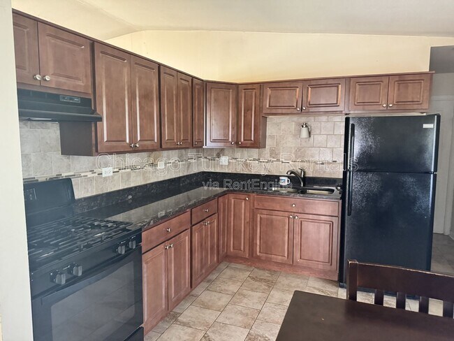 Foto del edificio - 105 S Sycamore Ln