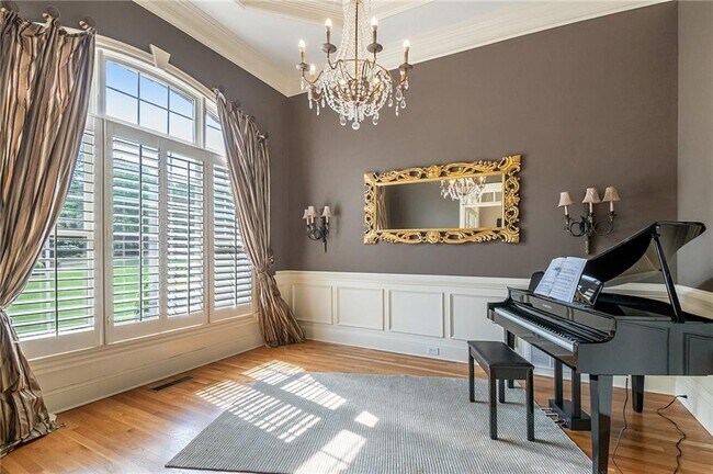 Foto del edificio - 105 Dunwoody Creek Ct