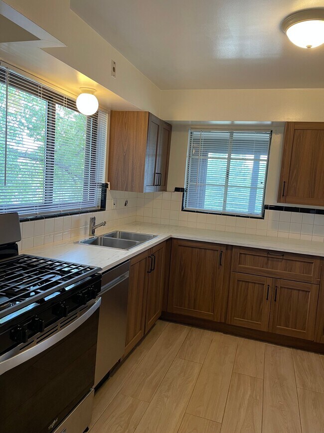 Foto del edificio - 2774 W North Bend Rd