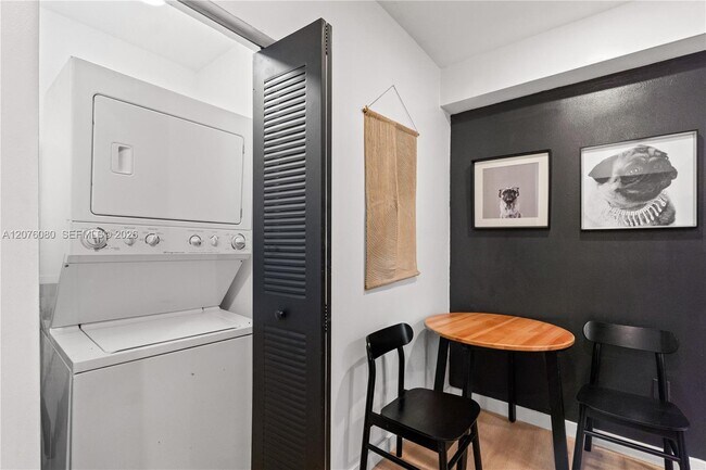Foto del edificio - 810 7th St