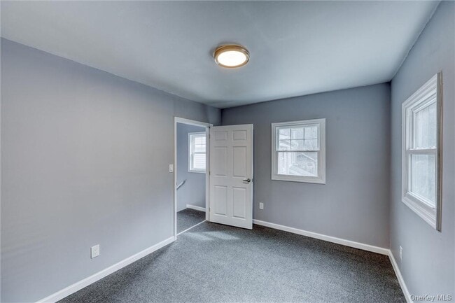 Building Photo - 42 Lime Kiln Rd