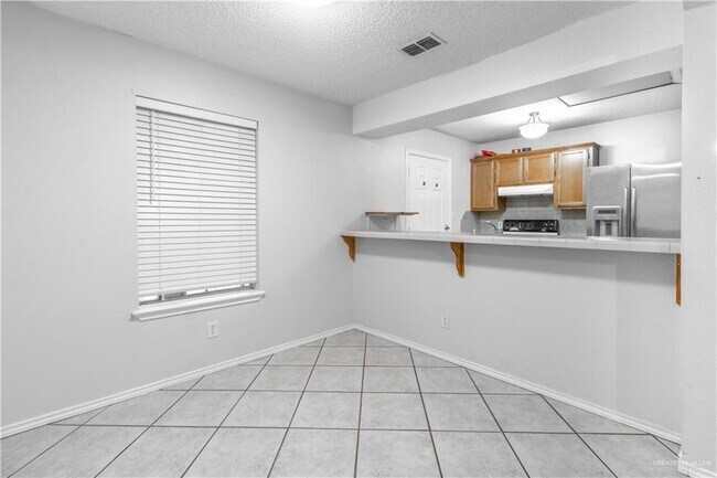 Foto del edificio - 3909 Zinnia Ave
