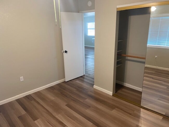 Building Photo - Vintage Charm Meets Modern Comfort!
