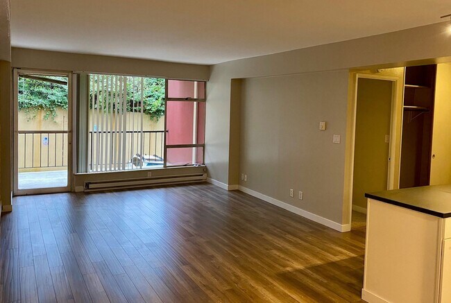 Foto del interior - 2020 Building