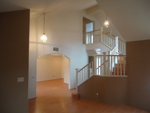 Building Photo - 1348 Leopard Ct