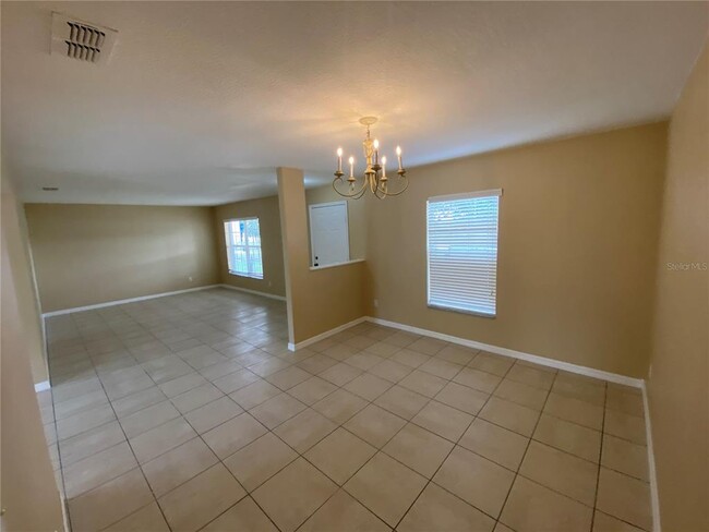 Building Photo - 412 Southridge Rd