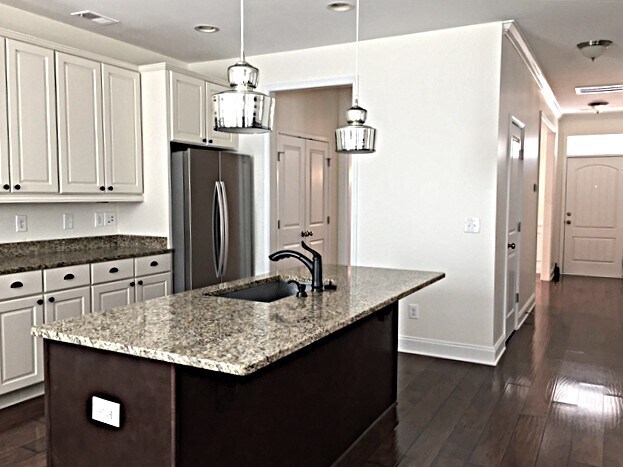Building Photo - 452 Brick Kiln Dr