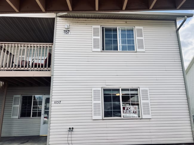 Photo - 1157 E Carolina Ave Apartment