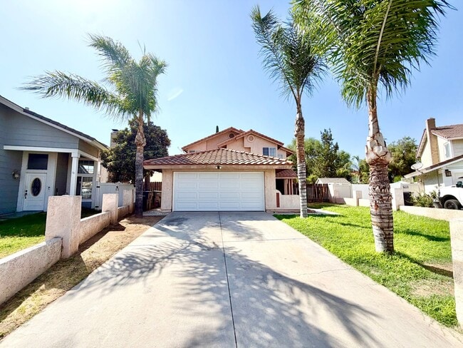 Photo - 16309 Silverbirch Rd House
