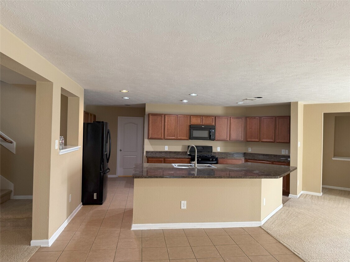 Foto del edificio - 2914 Acorn Oaks Dr