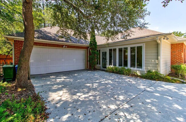 Building Photo - 4806 Alida Pl