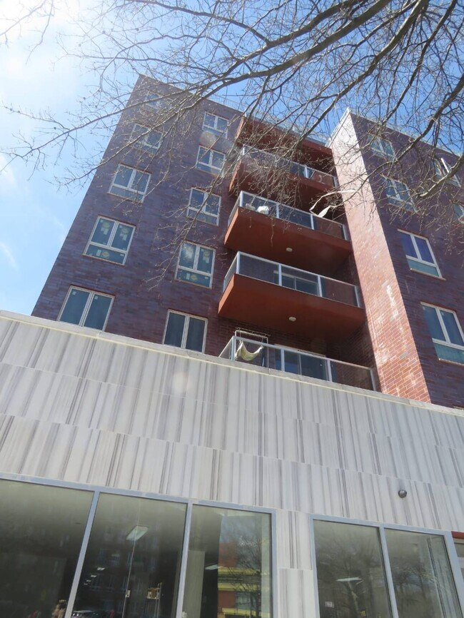 Building Photo - 7608 Bay Pkwy