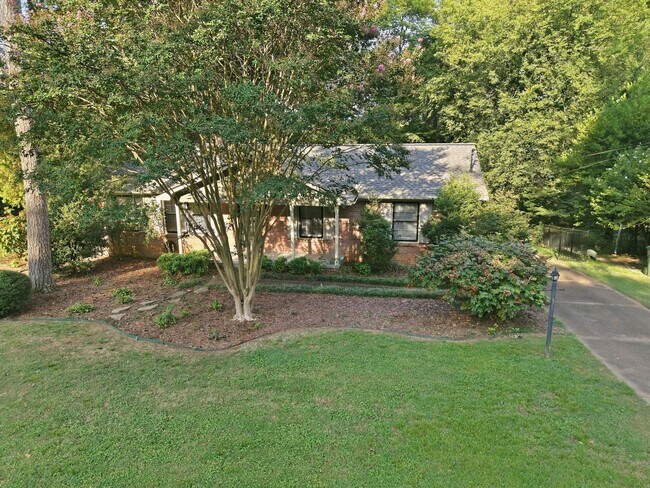 Foto del edificio - 4006 Devon St SE
