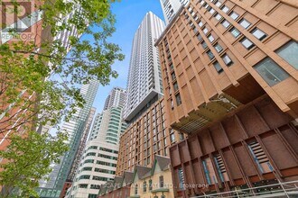 Building Photo - 8 Widmer St