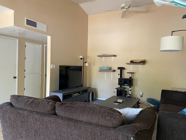Building Photo - OPEN HOUSE  - COMING SOON - REMODELED 3BR-...