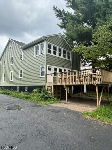 Foto del edificio - 80 Boyden Ave