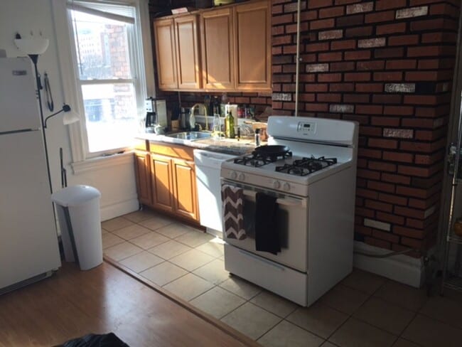 Photo - 2126 E Carson St Apartment