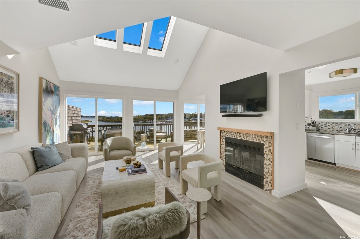 48 Pameeches Path, East Moriches, NY 11940 Condo for Rent in East Moriches, NY