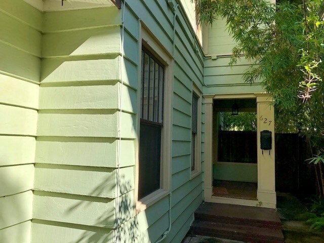 Foto del edificio - ROUND LAKE 3/3/1 HISTORIC HOME