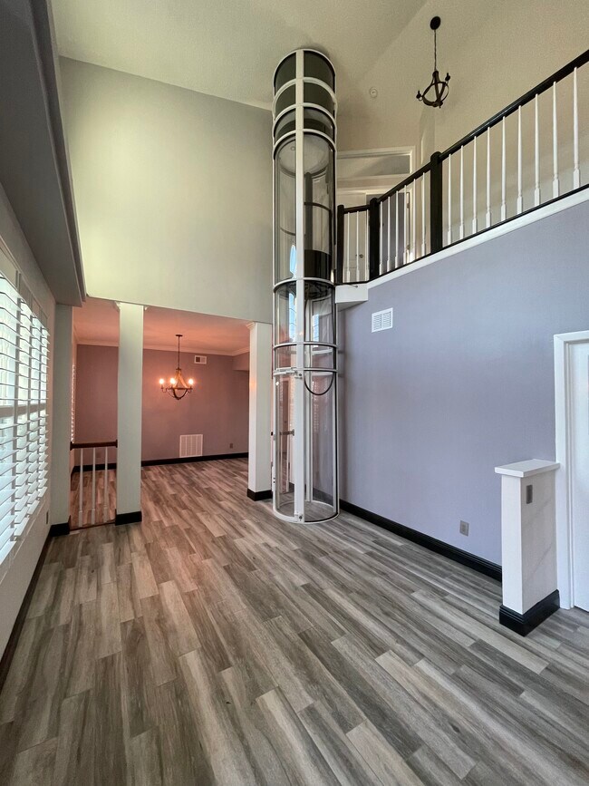 Foto del edificio - 436 Lafayette Blvd