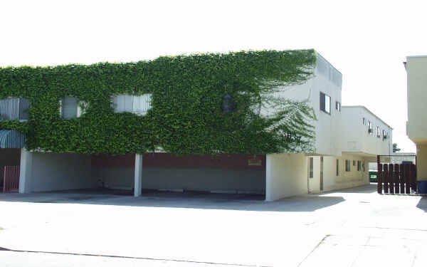Building Photo - 3637 Keystone Ave