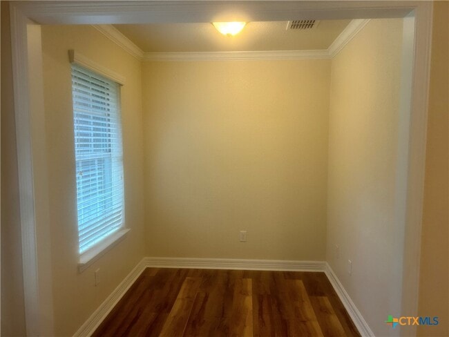 Building Photo - 2429 Nickelback Dr