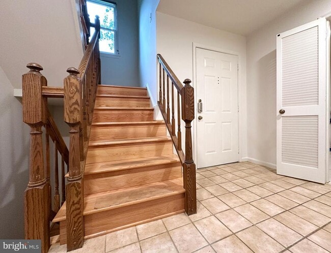 Building Photo - 7519 Heatherton Ln