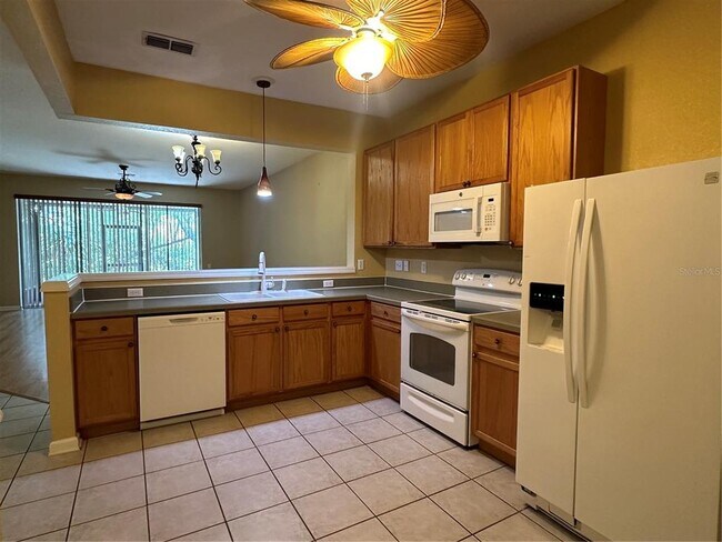 Foto del edificio - 5025 Hawkstone Dr