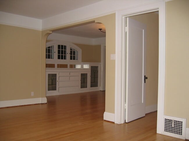 Building Photo - 2476 N 66th St