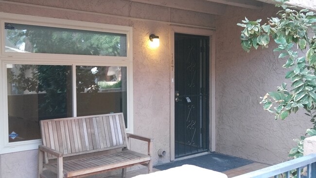 Townhouse - Townhouse