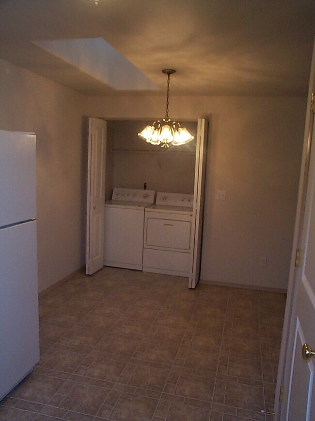 Foto del edificio - 2431 Tyndell Cir SW