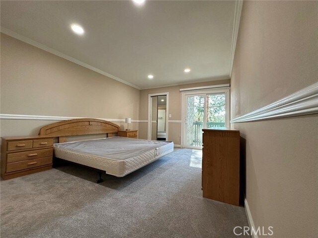 Foto del edificio - 552 N Bellflower Blvd