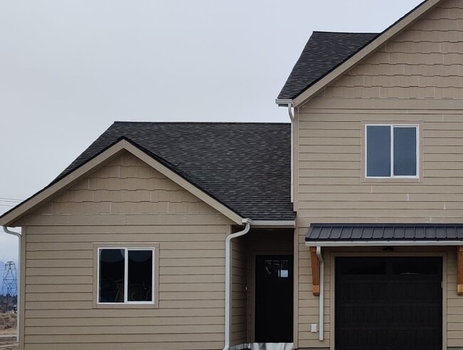Building Photo - 947 N Camas Ln