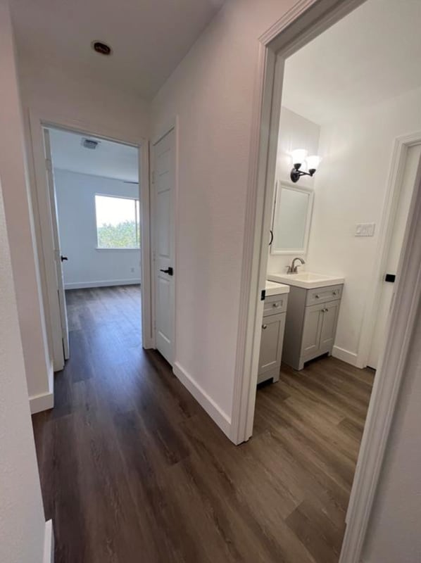 Foto del edificio - 450 Shady Bluff Dr