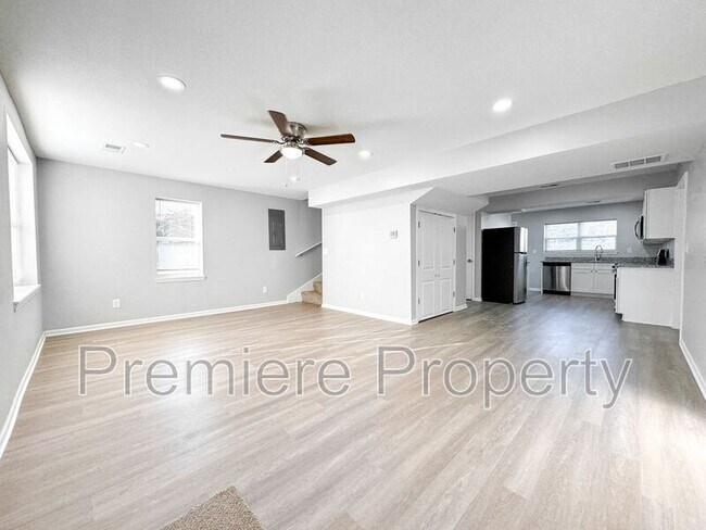 Foto del edificio - 3600 S Park Ave