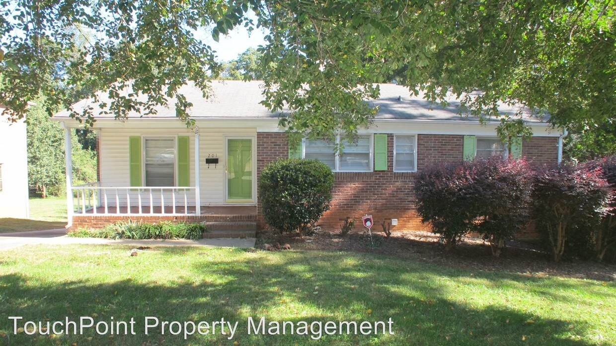 3 br, 1.5 bath House 201 Wyanoke Avenue House Rental in Charlotte, NC