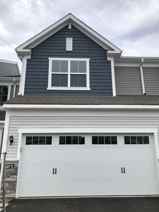 Foto principal - 6975 Archer Ct